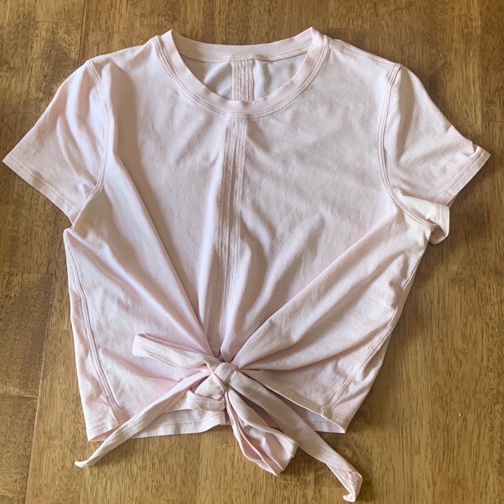Lululemon Tie Cropped Athletic Top